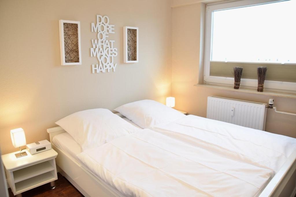 Schoenes Neues Hochwertig Renoviertes 2-Zimmer Appartement In Der 4. Etage. Вестерланд Экстерьер фото